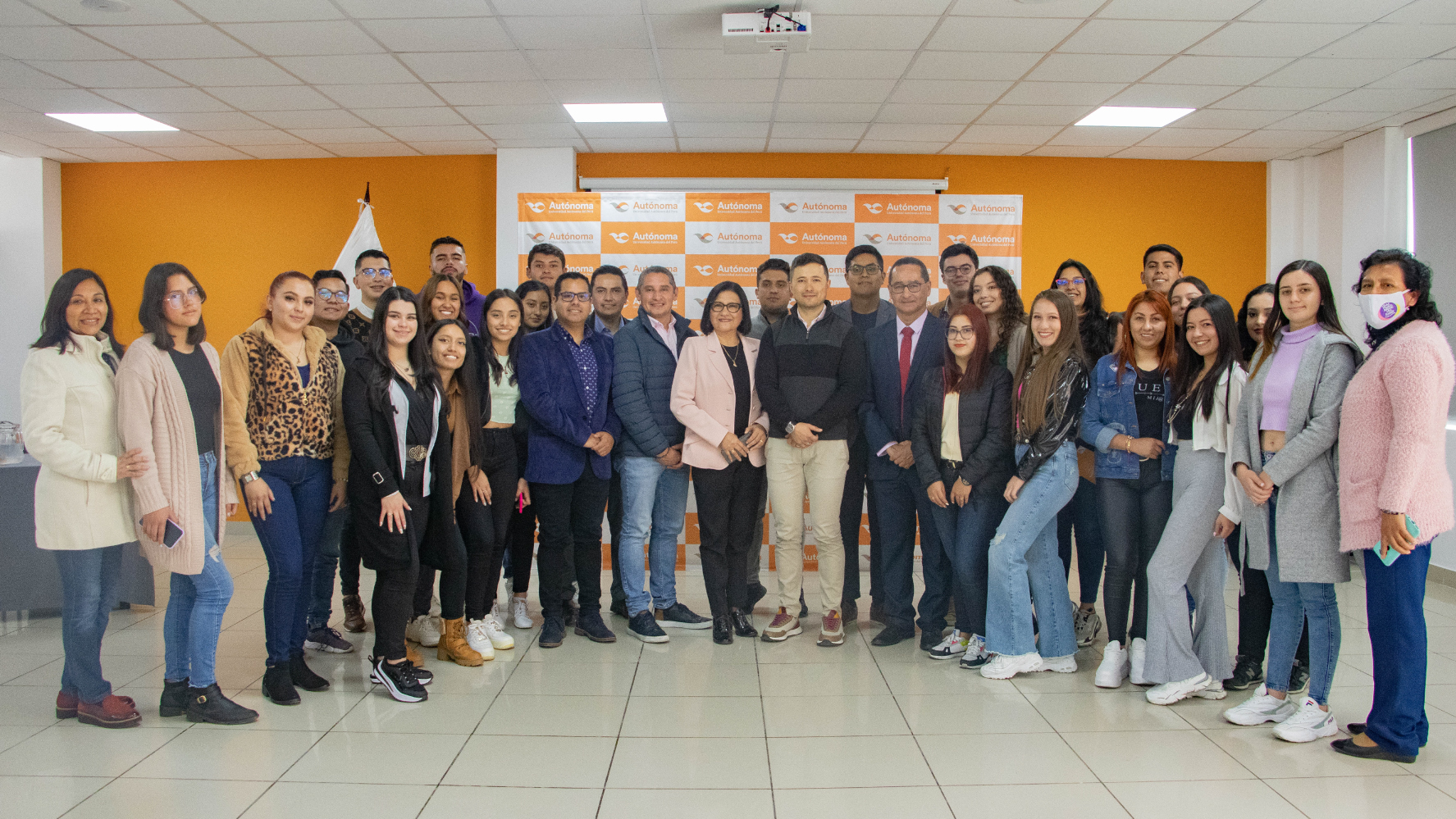 La Cámara de Comercio e Integración Colombo Peruana – COLPERÚ organizó exitosa Misión Académica en la Universidad Autónoma del Perú